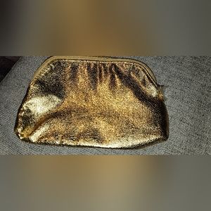 New ESTEE LAUDER Gold Cosmetic Makeup Bag Plastic Still On Zipper Vintage?